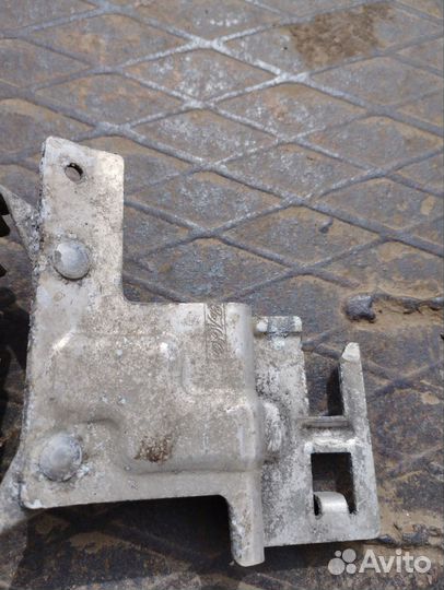 Радиатор АКПП Mazda 3 BK