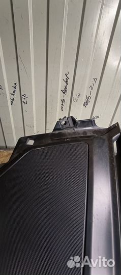 Yamaha fjr1300 крышка аккумулятора акб