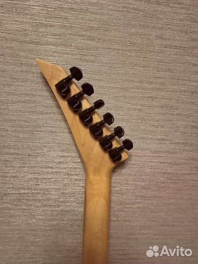 Электро гитара