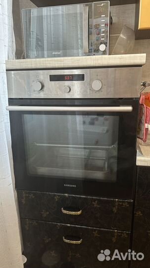 Духовой шкаф