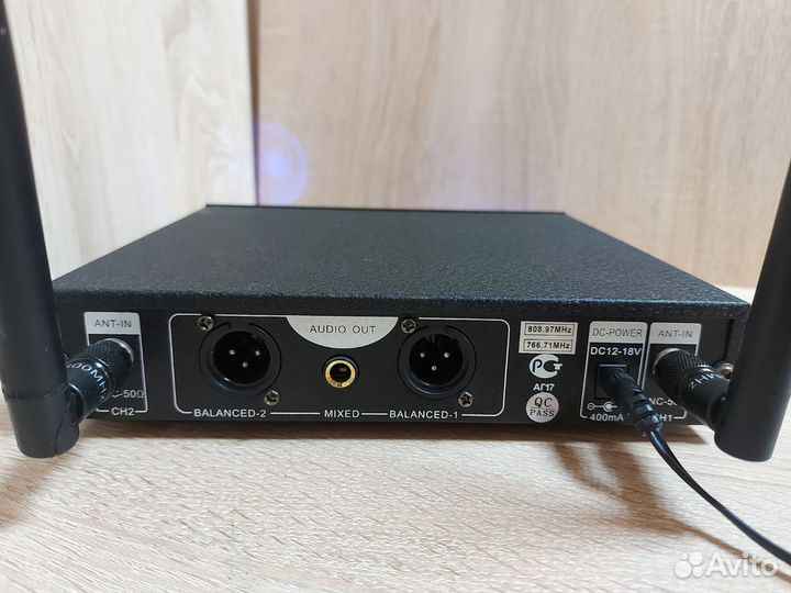 Беспроводная микрофонная система Volta US-2