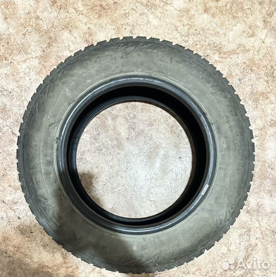 Зимние шины nexen 215/65R16