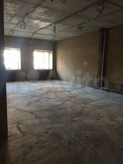 Помещение свободного назначения, 226 м²