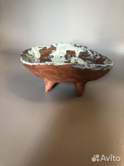 Пиала на ножках