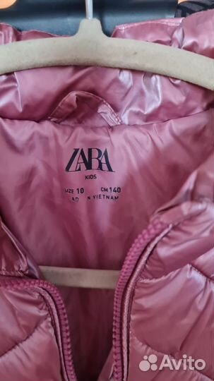 Куртка zara для девочки 140