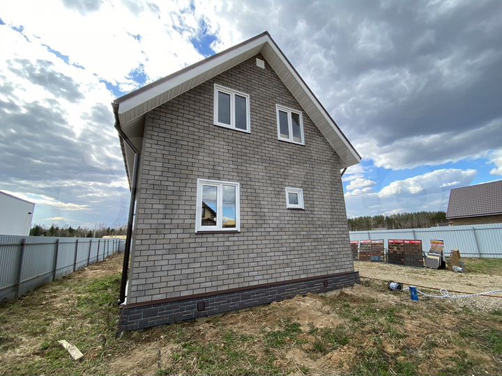 Коттедж 94,2 м² на участке 7,2 сот.