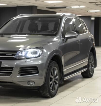 В разборке Volkswagen Touareg 2 2011
