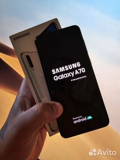 Samsung Galaxy A70, 6/128 ГБ