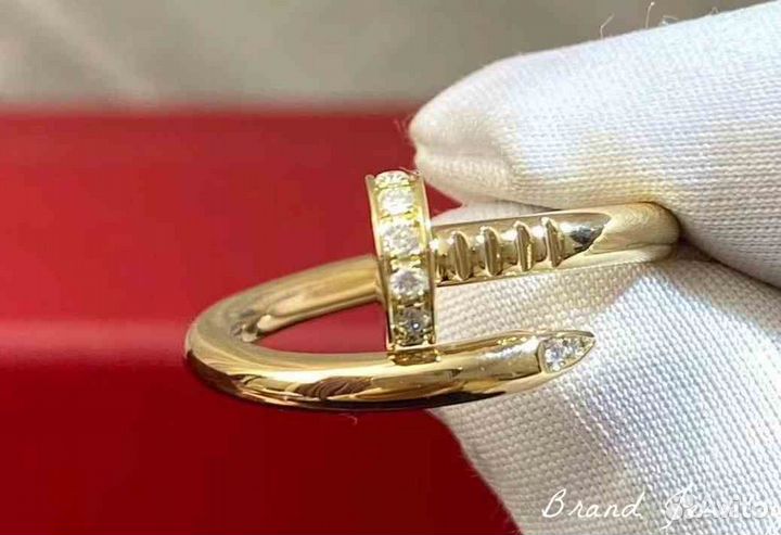 Кольцо гвоздь Cartier Juste un Clou 0.134ct