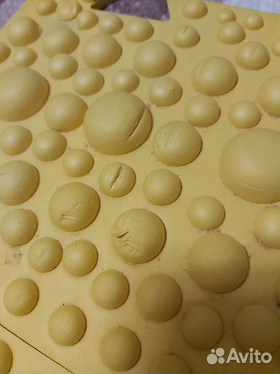 Два ортопедических массажных коврика