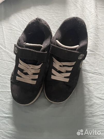 Роликовые кеды Heelys 30-32 размер