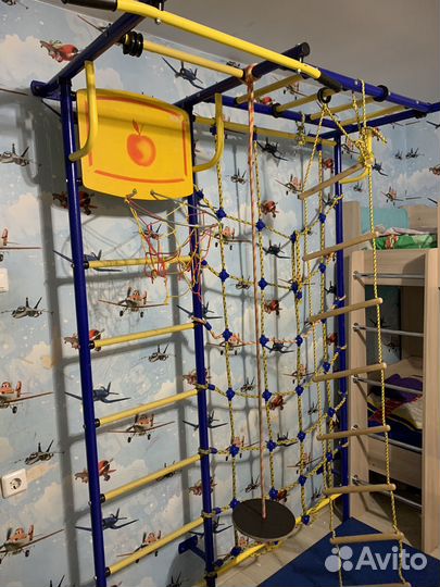 Шведская стенка с турником бу