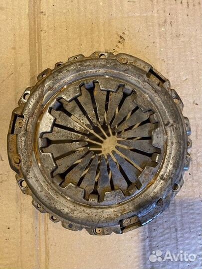 Корзина, диск сцепления Peugeot Partner