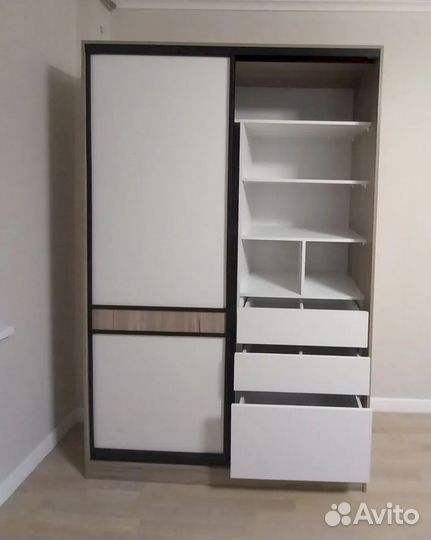 Шкаф стенка