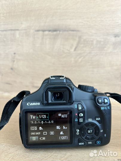 Зеркальный фотоаппарат canon eos 1100d