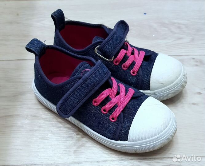Обувь на девочку