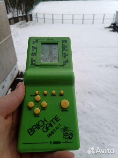 Игровая приставка тетрис