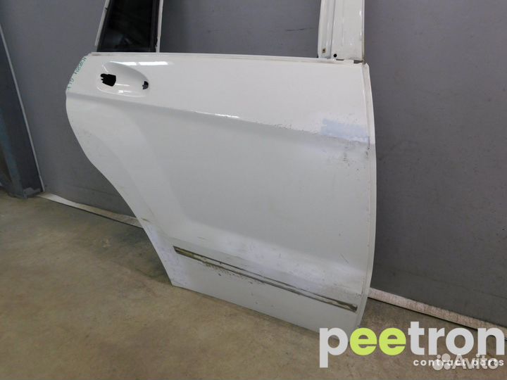 Б/У Б/У Дверь задняя правая A2047323816 mercede