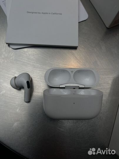 Кейс на apple airpods pro+левый наушник