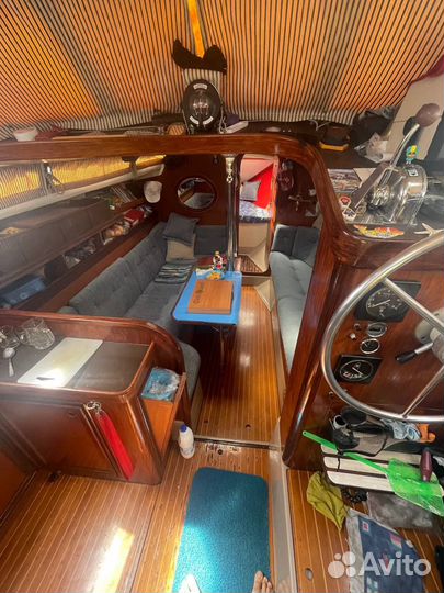 Продам Benetau 37