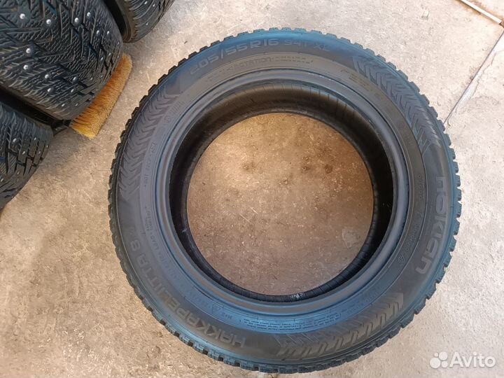 Nokian Tyres Hakkapeliitta 8 205/55 R16 94T