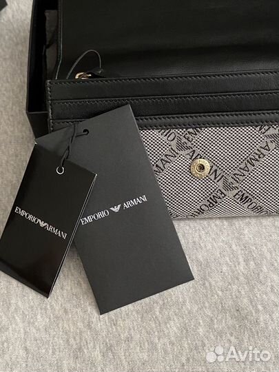 Кошелек Emporio Armani