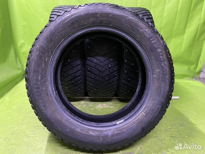 Goodyear Ultragrip Ice Arctic 235/60 R18 107T