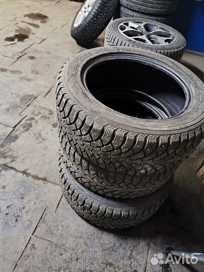 Nokian Tyres Nordman 4 215/55 R16