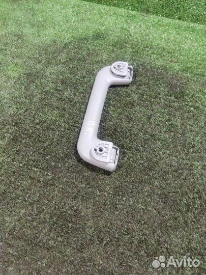 Ручка потолочная передняя правая Chery Tiggo 7 PRO