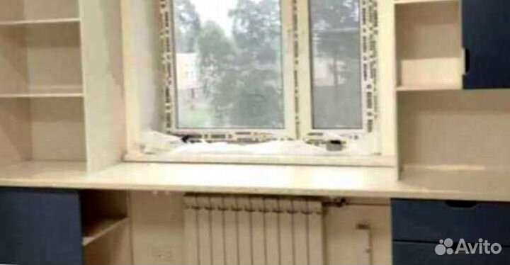 Рабочая зона у окна