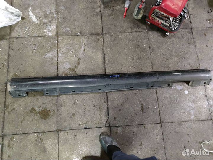 Накладка на порог правая Mercedes-Benz C-Класс