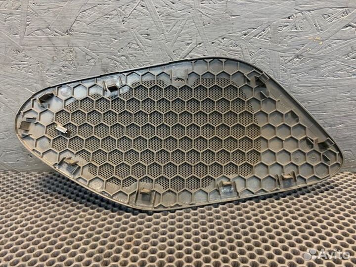 Крышка динамика левая Mercedes-Benz Sl500 230.475