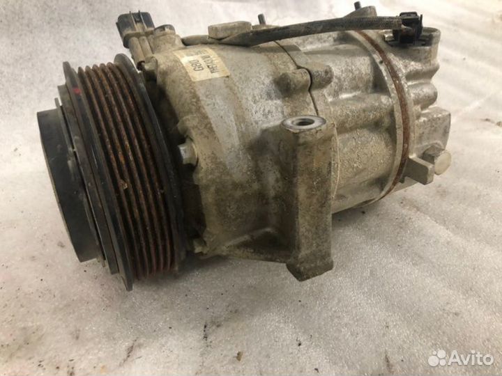 Компрессор кондиционера Kia Sportage 5 NQ5 G4NL