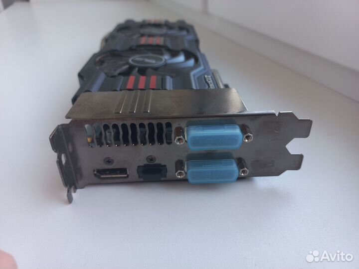 Видеокарта Asus GTX 670 2 Gb