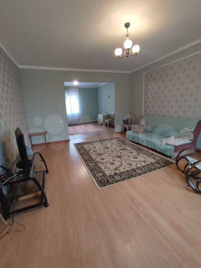 Дом 183,2 м² на участке 17 сот.