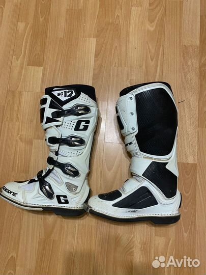 Мотоботы gaerne sg12