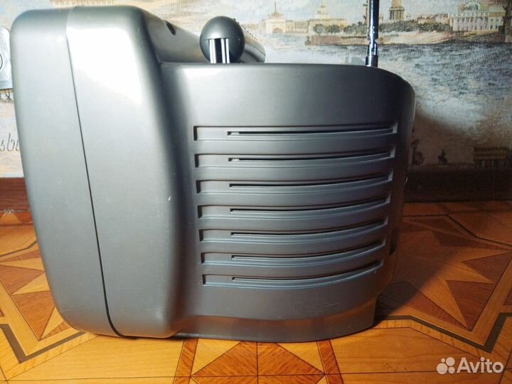 Телевизор с радио