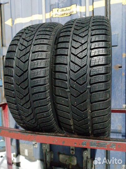 Pirelli Winter Sottozero 3 215/55 R16