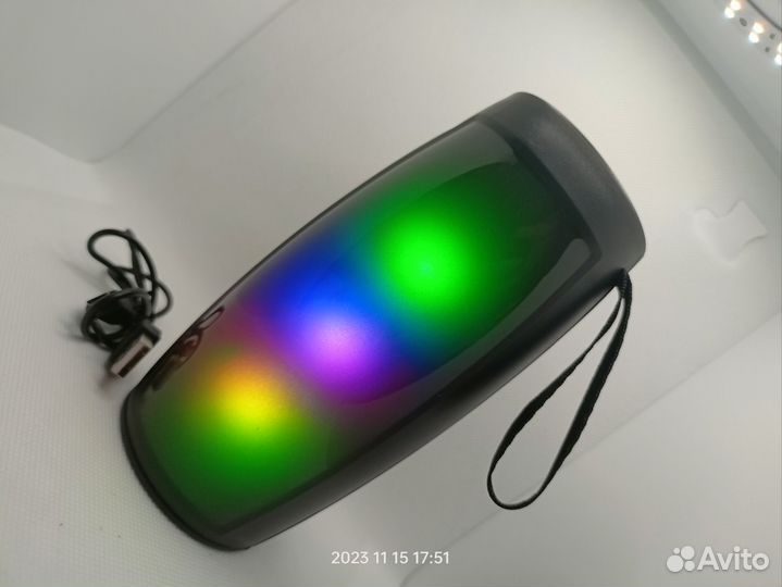 Беспроводная колонка LED