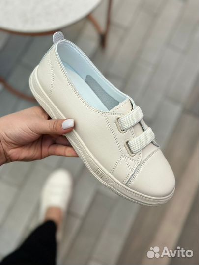 Слипоны женские