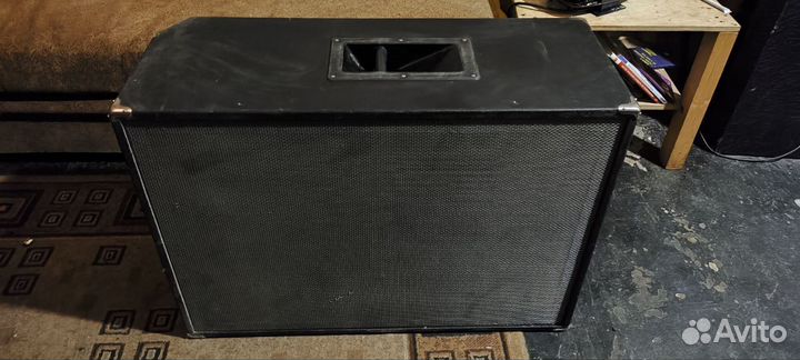 Басовый кабинет корпус