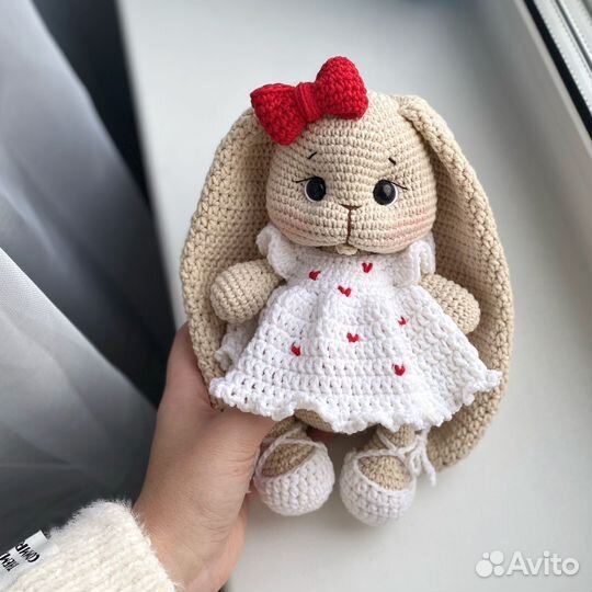 Вязаная зайка