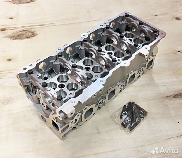 Головка блока цилиндров Nissan Patrol ZD30ddti 3.0