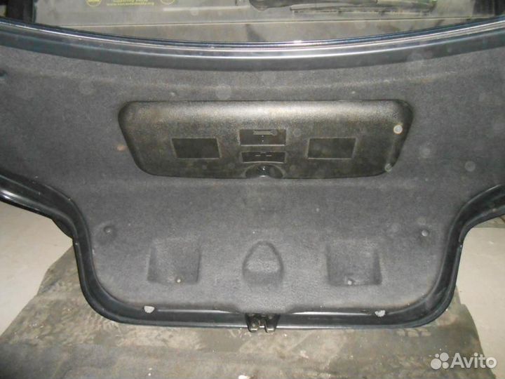 Дверь багажника BMW 5-Series/M5