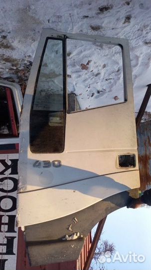 Дверь левая левая Iveco Stralis