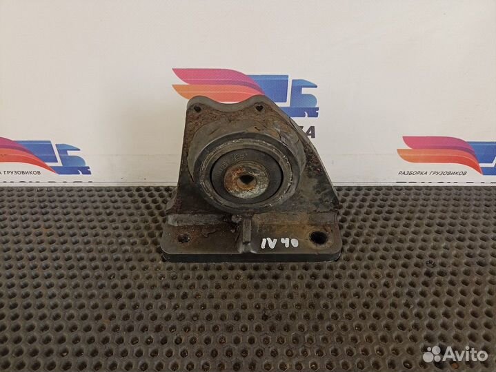 500357202 Кронштейн торсиона кабины правый