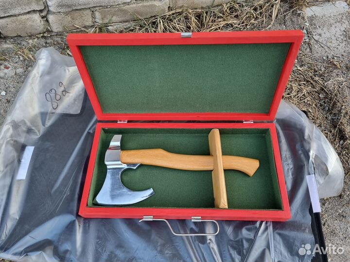 Топорик сувенирный в кейсе