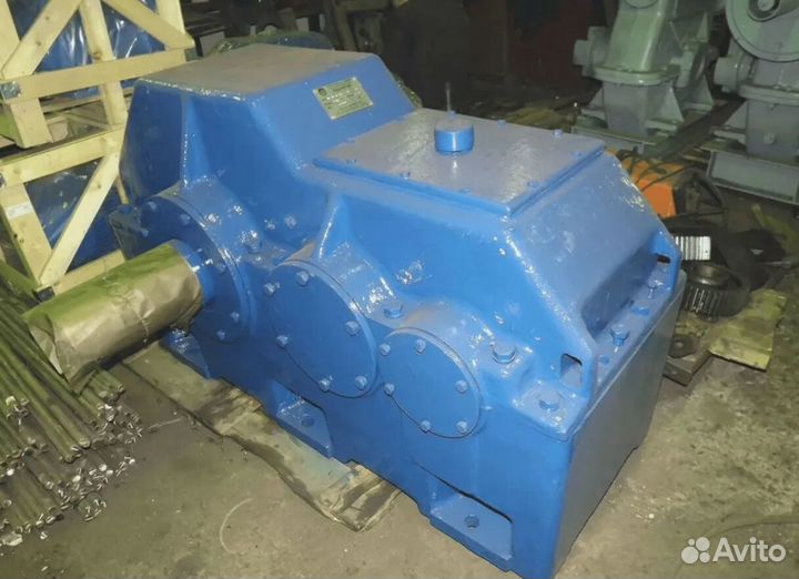 Мотор-Редукторы /Редуктора /Тельферы /лот zcazo 18