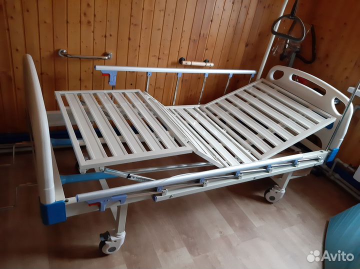 Медицинская кровать+ортопедический матрас