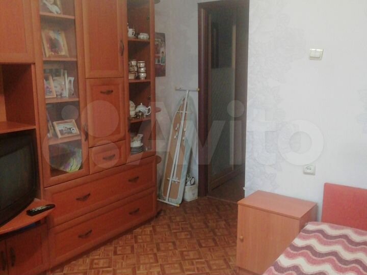 Комната 10 м² в 3-к., 6/9 эт.